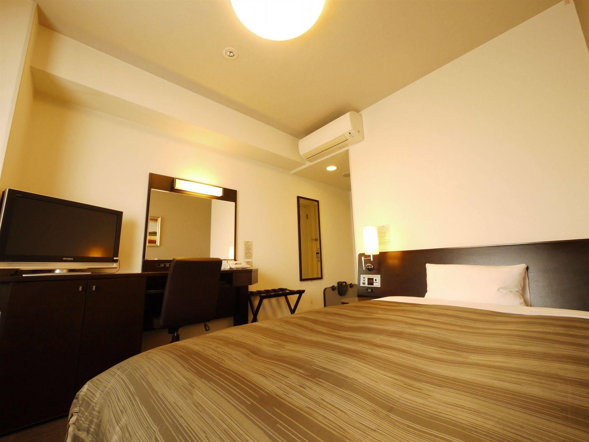 Hotel Route-Inn Sibukava Kültér fotó