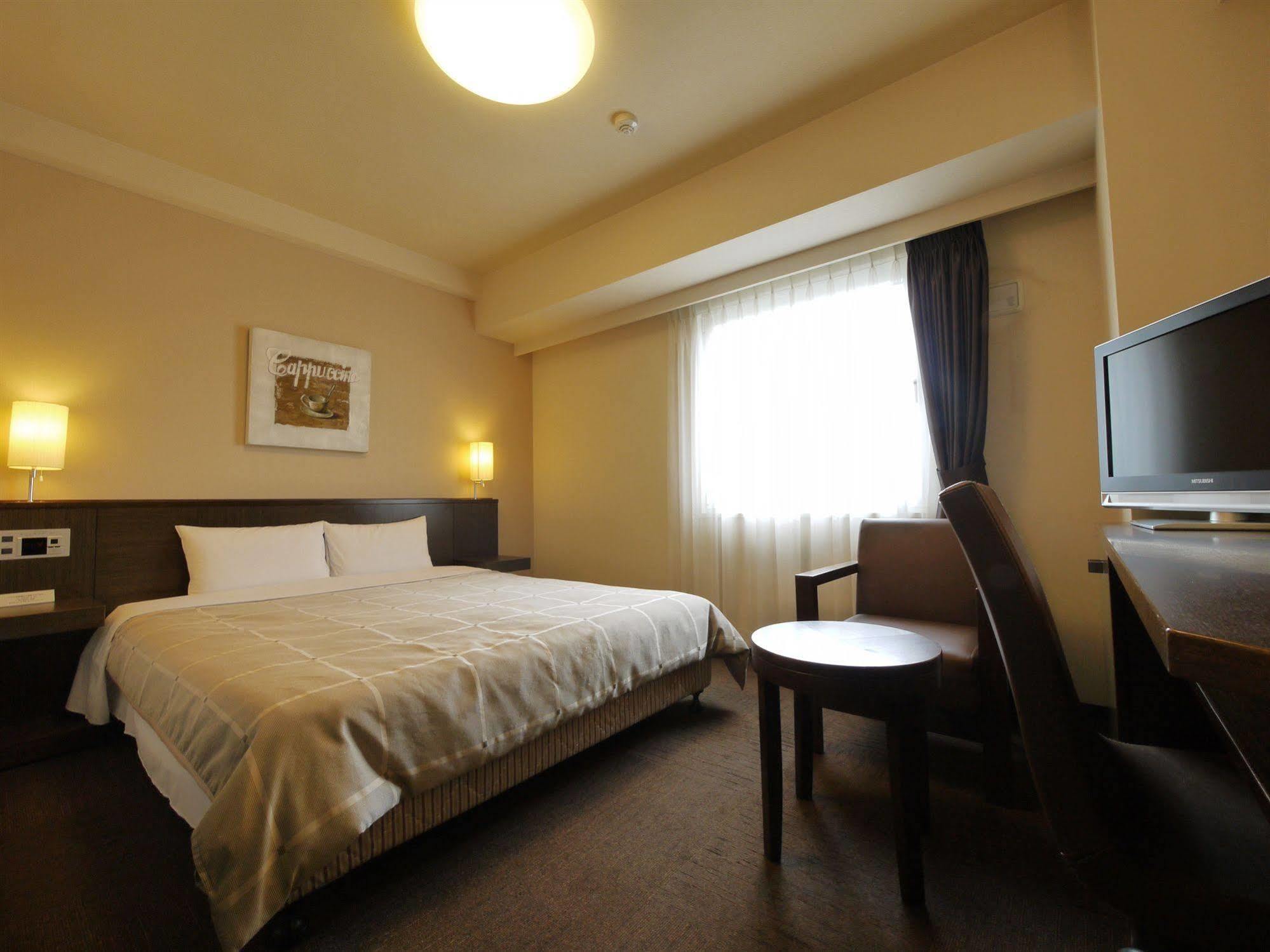 Hotel Route-Inn Sibukava Kültér fotó